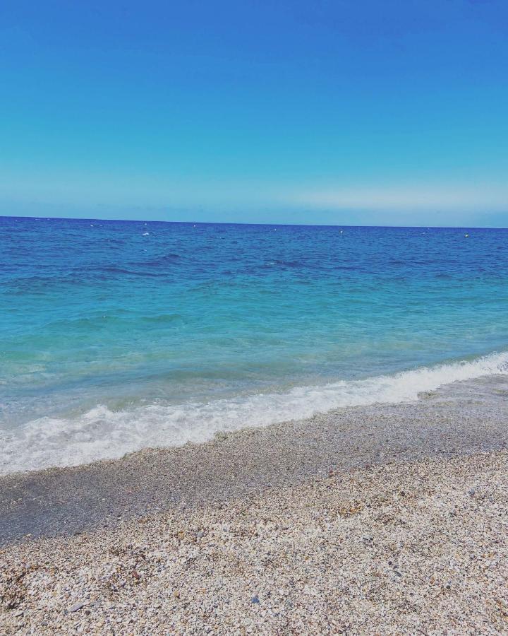 Rosie Apart En Vera Costa- Cerca De La Playa מראה חיצוני תמונה